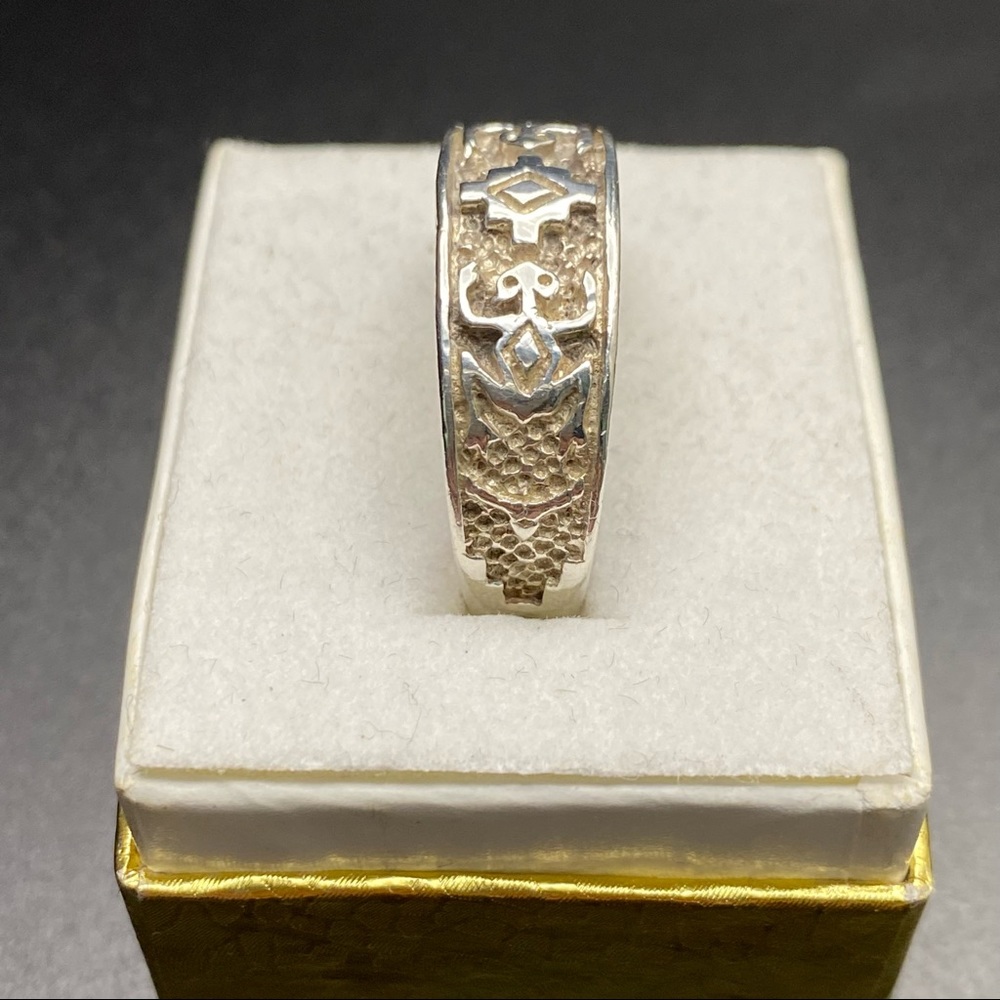 Vintage 925 Sterling Silver Southwestern Aztec Lizard Engraved Band Ring - Picture 8 of 16